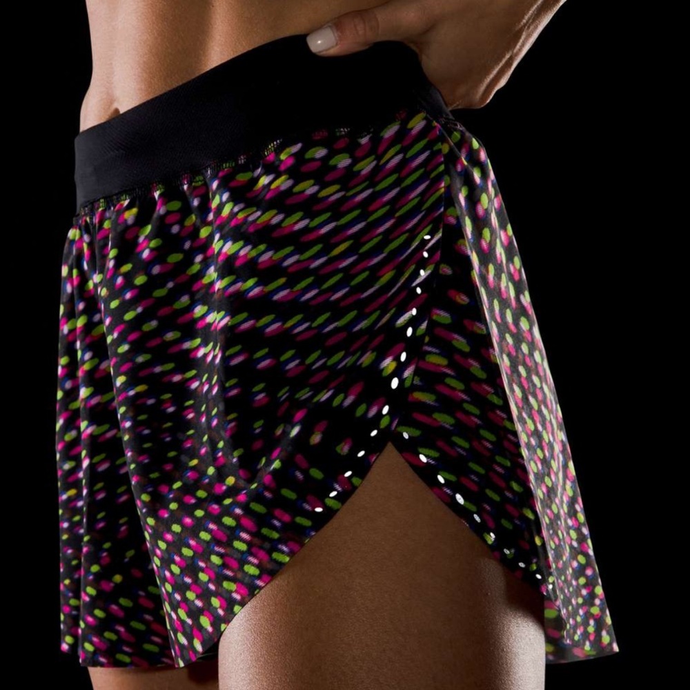 Lululemon SeaWheeze Find Your Pace Lined High-Rise Short 3" 4 EUC